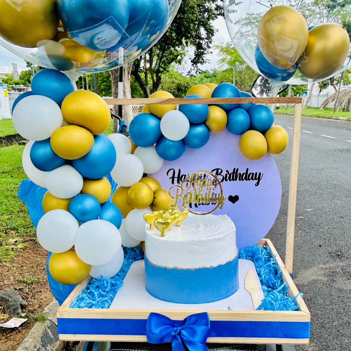 Ballon Bouquet for Cake Tray