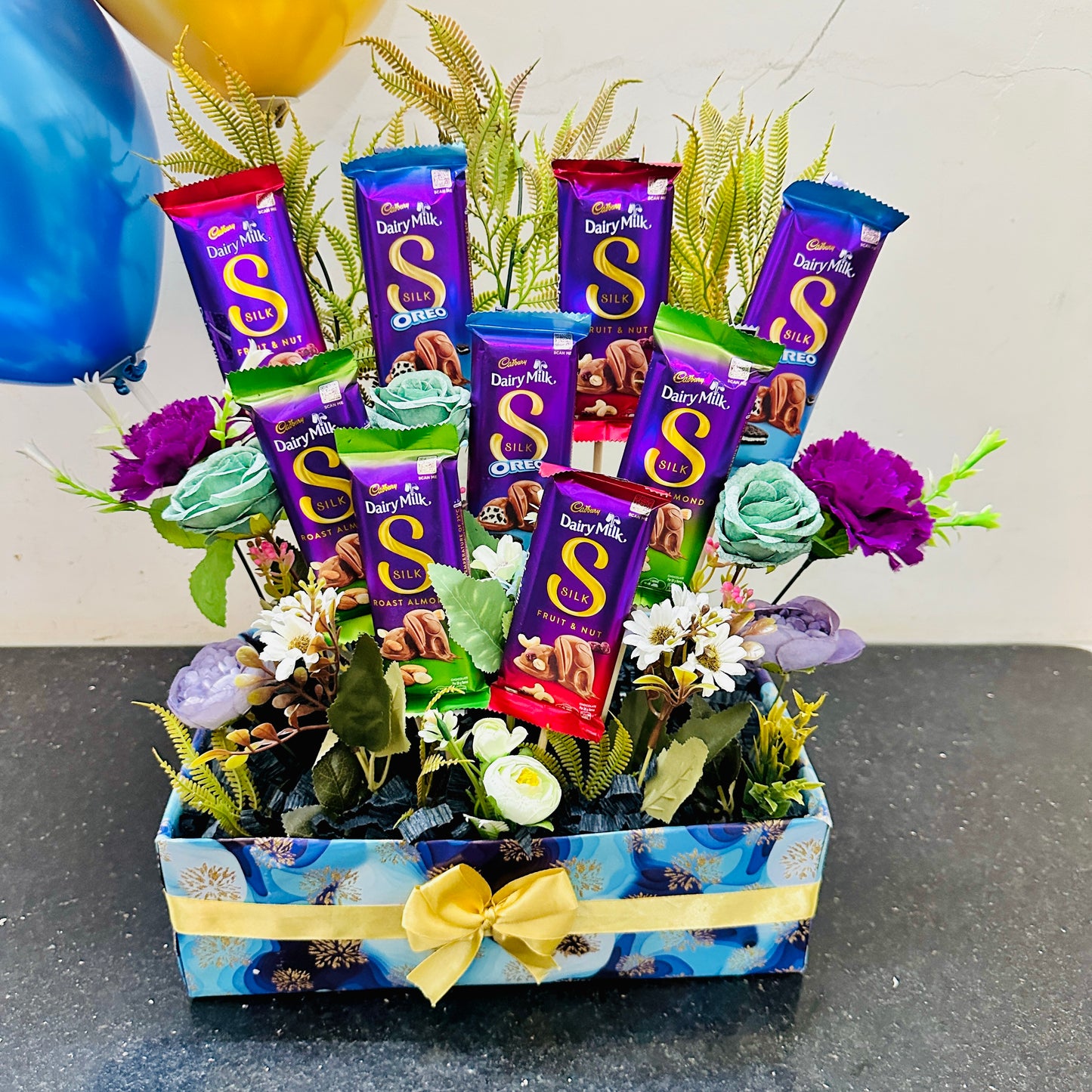 Dairymilk Bouquet with Balloons